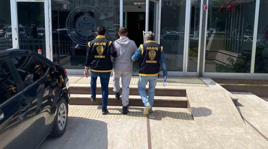 Bandırma’da motosiklet hırsızları tutuklandı