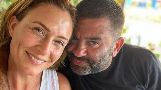 Ceyda Düvenci'den onun için boşandığı söylenmişti! Bülent Şakrak ile Esra Akpınar aşkının ilk karesini Zeynep Bastık paylaştı