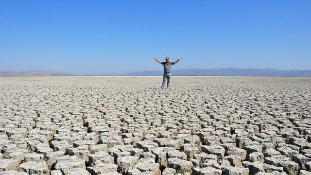 Marmara Gölü'nü kurtaracak proje! DSİ duyurdu: 9 Mayıs'ta ihaleye çıkacak