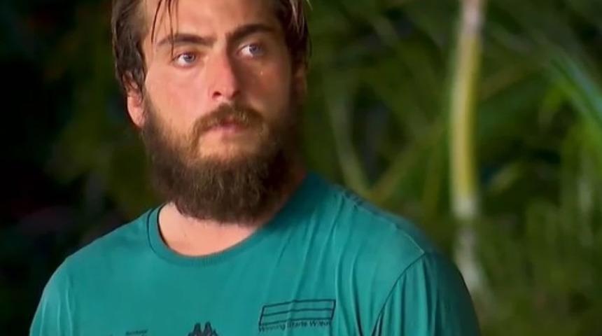 Survivor Yaman Keleş'e utandıran cinsellik sorusu! Ne diyeceğini bilemedi