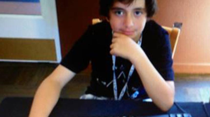 14 yaşında AppStore&rsquo;a uygulama verdi