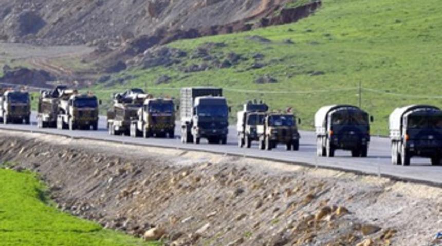 Sınıra tank sevkiyatı