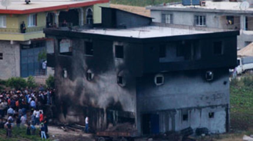 Altın&ouml;z&uuml;'ndeki patlama anları