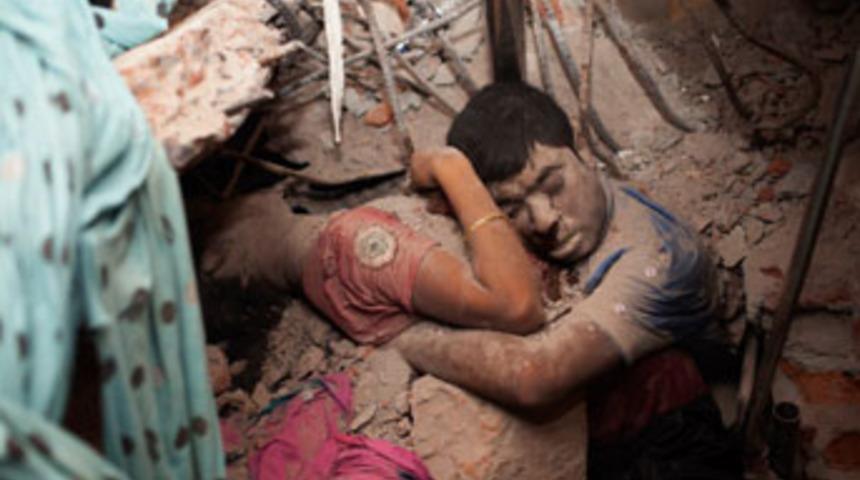 Enkazdan çıkan aşk