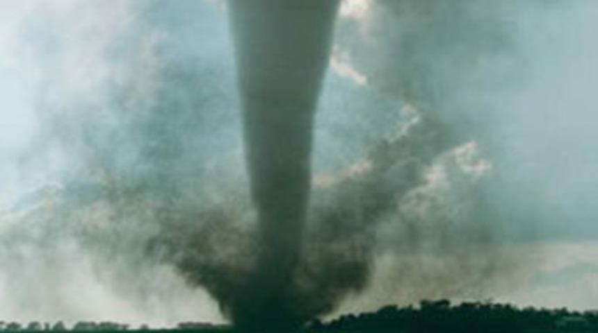 Mersin'de hortum: 1 kişi hayatını kaybetti