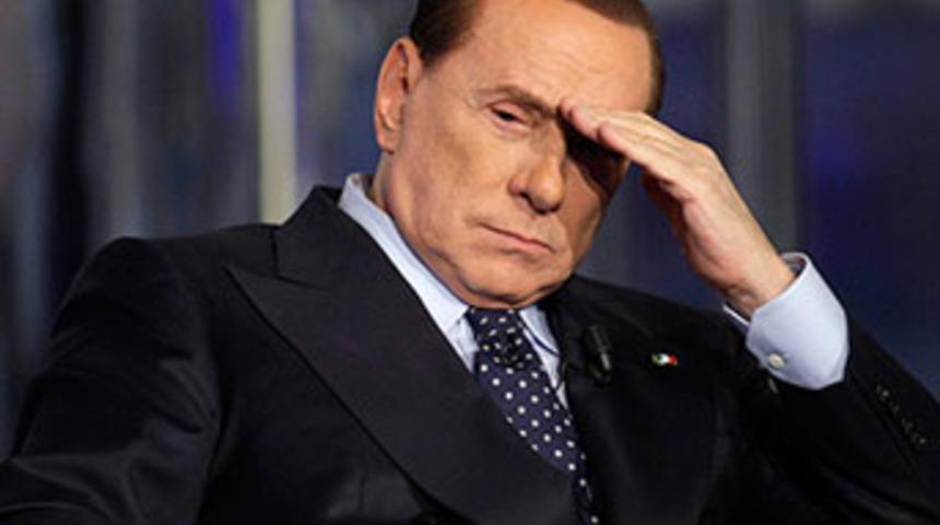 Berlusconi'ye hapis cezası