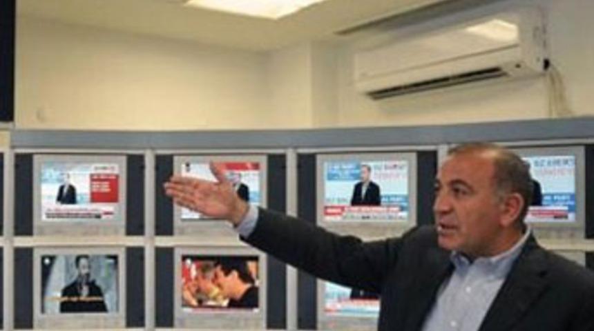 G&uuml;rsel Tekin'den canlı yayın tepkisi