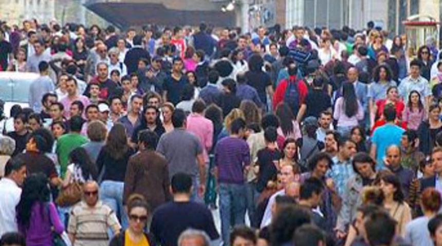 T&uuml;rkiye'nin n&uuml;fusu a&ccedil;ıklandı