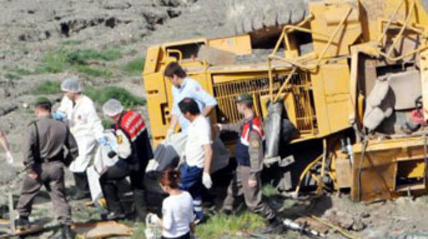 İlk iş g&uuml;n&uuml;nde &ouml;ld&uuml;