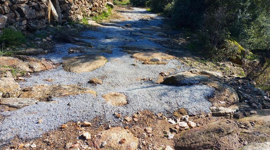 Şoke eden görüntü! 2 bin 500 yıllık antik yola yaptıkları 'pes' dedirtti