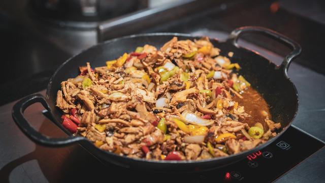 Tavuk sote tarifi: Tavuk sote nasıl yapılır?