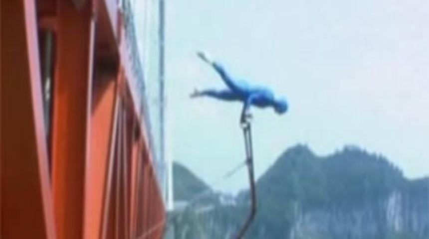 Norve&ccedil;li akrobat g&ouml;sterisiyle nefesleri kesti