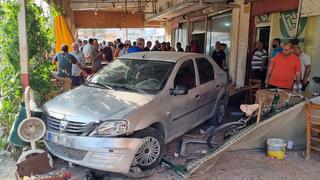 Fren yerine gaza bastı, otomobille kahvehaneye daldı! Çok sayıda yaralı var! Önüne geleni süpürdü