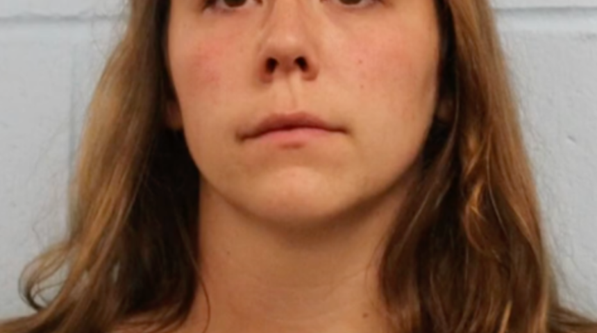 İlkokulda skandal! 11 yaşındaki öğrencisiyle yasak ilişkisi ifşa edildi... Anne müstehcen mesajlarla gerçeği ortaya çıkarttı