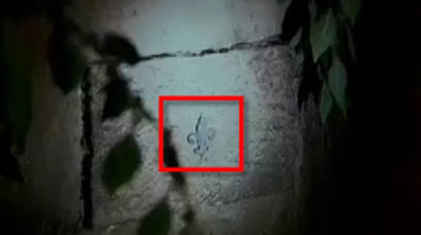 Kurtlar Vadisi Pusu'da ilginç işaret nedir ?