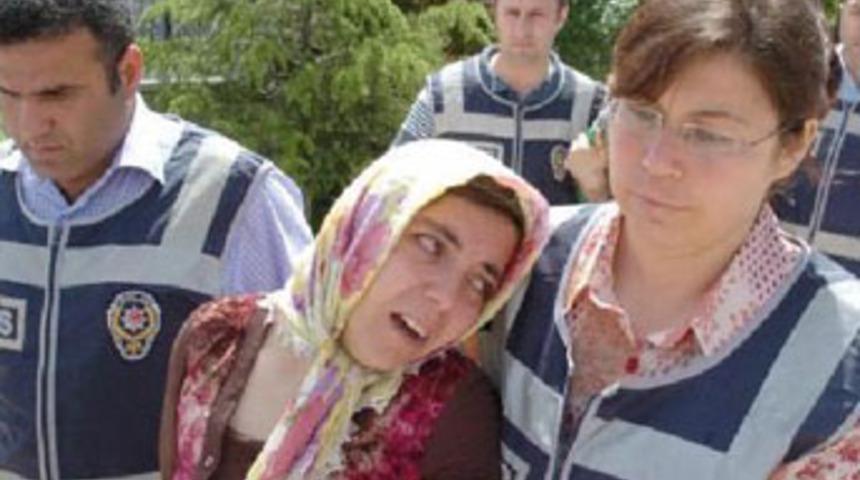 &Ccedil;ocuğunu &ouml;ld&uuml;ren anneden hakime hakaret