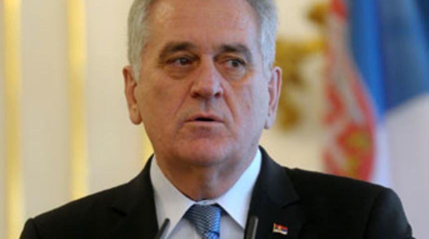 Sırbistan Cumhurbaşkanı&rsquo;ndan tarihi &ouml;z&uuml;r!