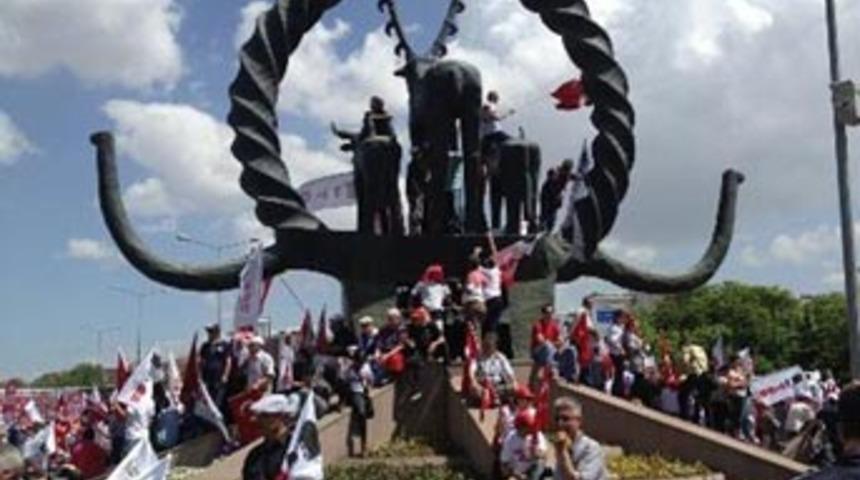 &Ccedil;elenk geldi ama...