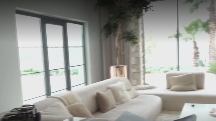 Kenan Sofuoğlu evinin kapılarını ilk kez açtı! Kocaman bahçe ve evin girişindeki o detay dikkat çekti G4