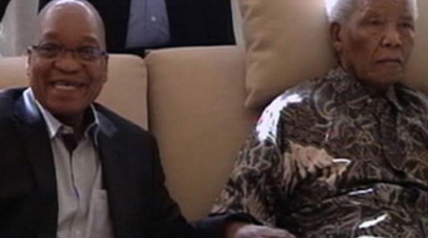 Mandela'nın bu g&ouml;r&uuml;nt&uuml;s&uuml; kızdırdı!