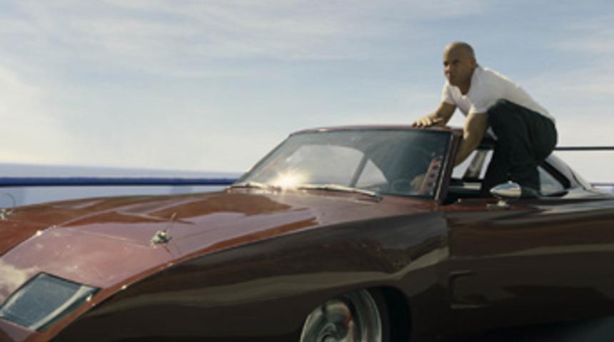 Hızlı ve &Ouml;fkeli 6 ekibi kırmızı halıda!