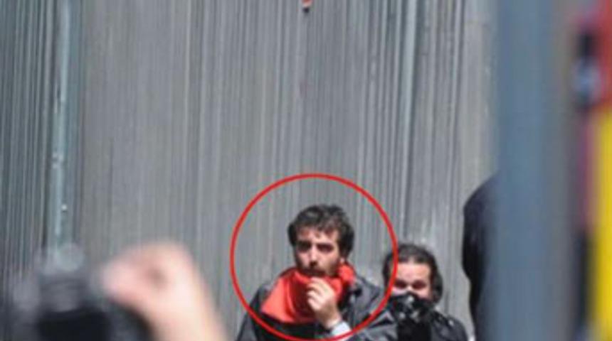 Dilan'ın avukatı bakın nasıl g&ouml;r&uuml;nt&uuml;lendi