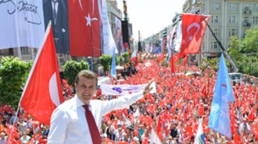 İstanbul'da 19 Mayıs coşkusu