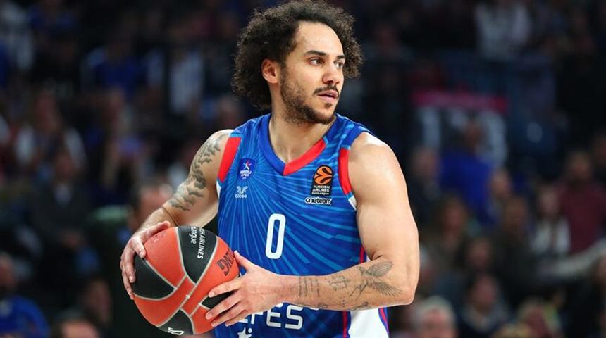 Fenerbahçe de istiyordu! Shane Larkin kararını verdi, imzayı attı 4 yıl daha Anadolu Efes'te