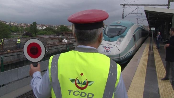 Merakla beklenen İstanbul - Sivas YHT ilk seferini yaptı: İşte bilet fiyatı!