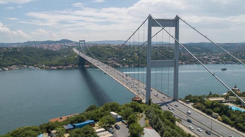 Son dakika! Bakanlık duyurdu: İstanbul Boğazı'nda gemi trafiği askıya alındı