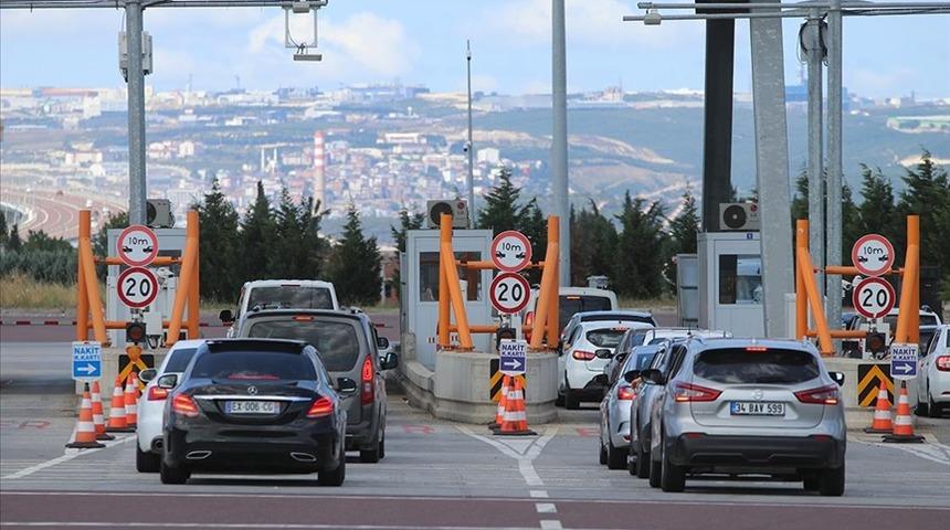 Bakan Uraloğlu duyurdu: Türkiye'de en çok araç o köprüden geçiyor!