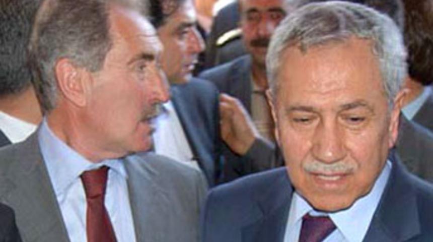 Arınç ve Günay'a açılışta şok!