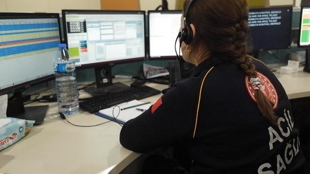 112'yi arayıp Çok ölü var diyerek mezarlığa ambulans istemiş! Pes dedirten çağrılar... Arka Sokaklar'daki Rıza Baba'ya bağlanmak isteyen bile var