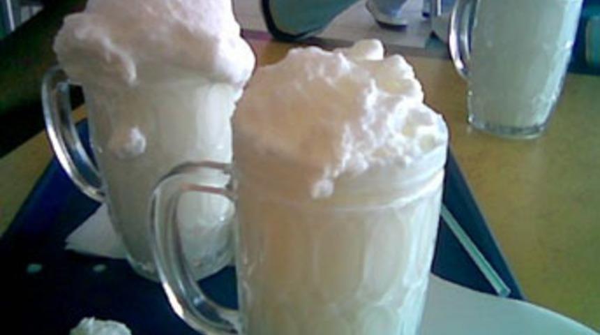 Yeşilay: Ayran i&ccedil;imi desteklenmeli