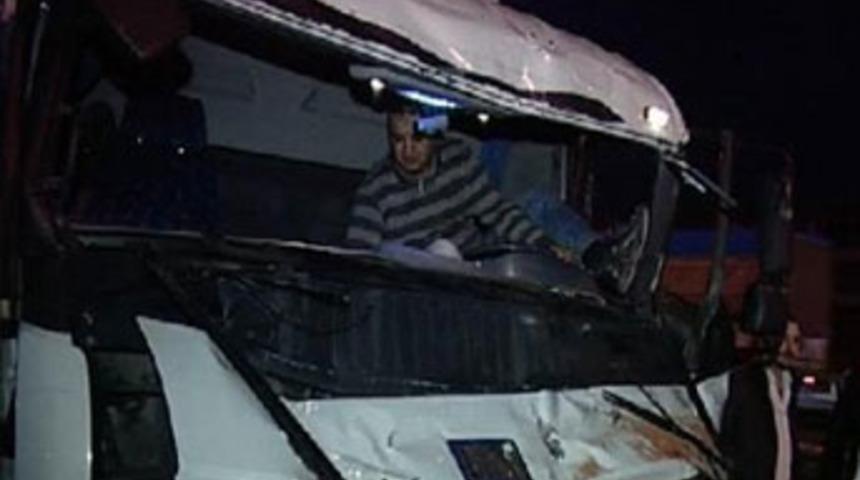 TEM’de 14 araç birbirine girdi