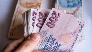 Emekliye zamda bu oran ilk defa ortaya çıktı! 4 aylık enflasyon farkı cepte!  Tek tek hesaplandı, işte en düşük emekli maaşı için tahmin