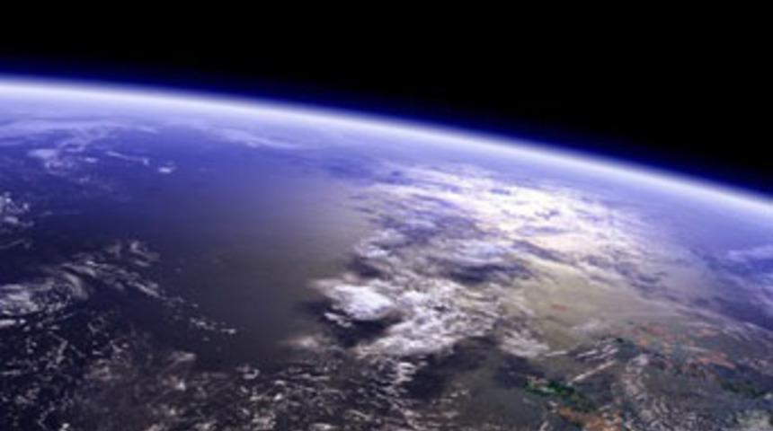 'D&uuml;nya bir zamanlar &ccedil;&uuml;r&uuml;k yumurta kokuyordu'