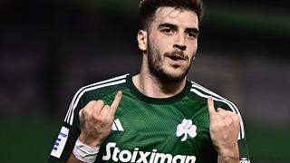 Galatasaray, Fatih Terim'in prensini transfer ediyor! Terim bu gelişmeden mutsuz durumda...