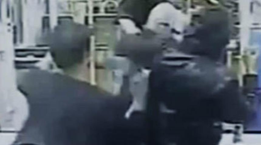 Tramvayda korku dolu anlar