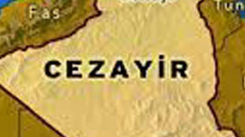 'T&uuml;rk&ccedil;e' Cezayir &uuml;niversitelerine giriyor