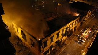 Hatay'da tarihi binada çıkan yangın kontrol altına alındı