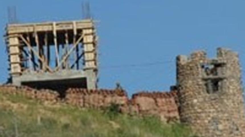 BDP'lilerden Hakkari'de protesto