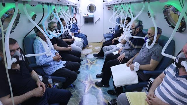 Sıra dışı tedavi: Denizin 14 metre altındaki basınca eş değer! Kimi duymaya başladı kimi ağrılarından kurtuldu... Türkiye'nin her yerinden talep var