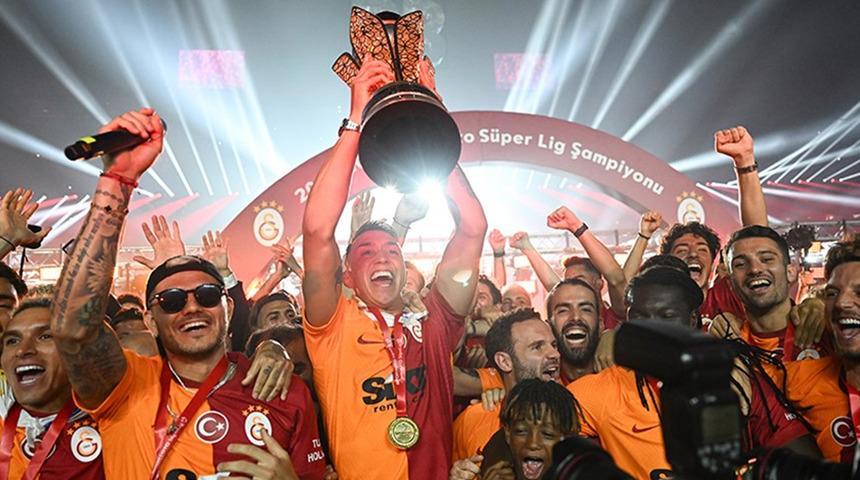 Galatasaray şampiyonluk ateşini yaktı! Fenerbahçe'nin mağlubiyeti sonrası flaş paylaşım