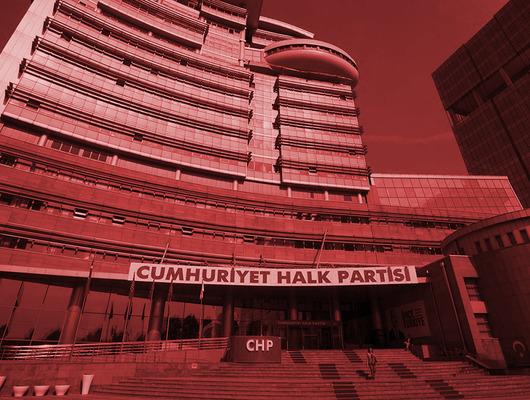 "CHP'ye bomba transfer" diyerek duyurdu