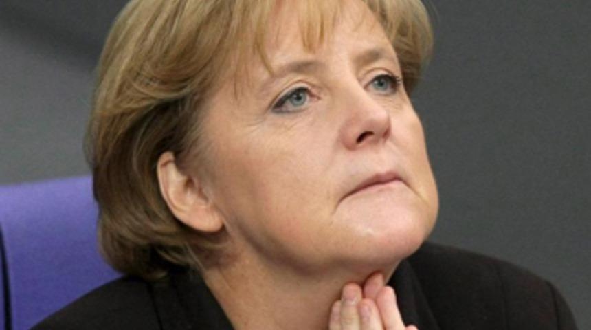 Merkel'den T&uuml;rkiye'ye ikinci uyarı