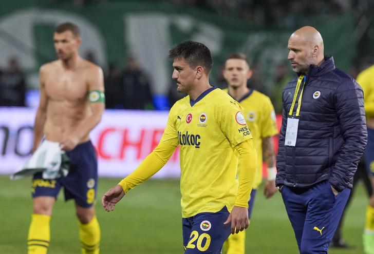 Dev maça az bir süre kala o isimden Fenerbahçe'ye hiç beklenmedik öneri! "Galatasaray derbisine U19 çıkın" G3