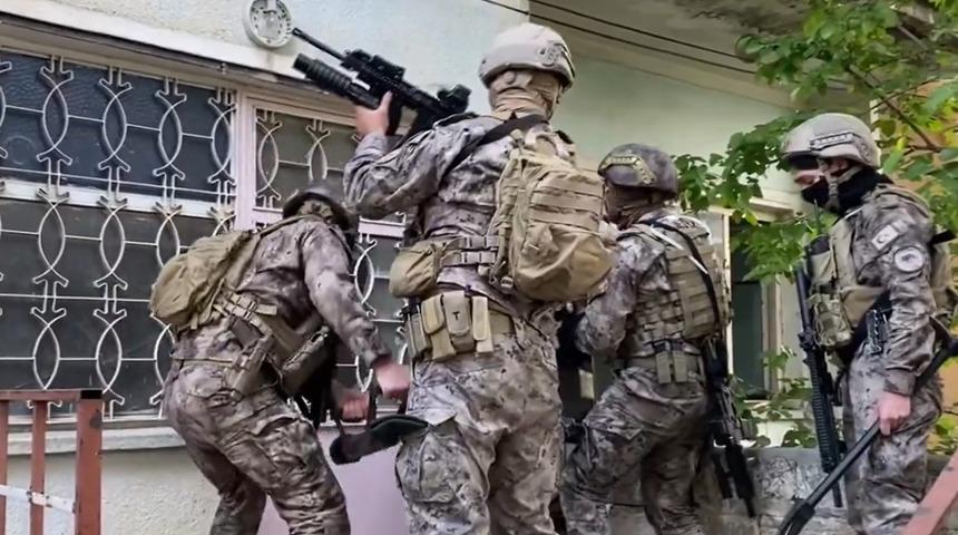 52 ilde düğmeye basıldı! Uyuşturucu tacirlerine büyük darbe: Yüklü miktarda ele geçirildi, yüzlercesi yakalandı