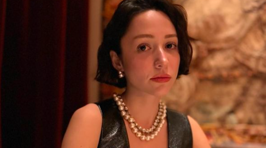 Kayda dantel geceliği ile girdi! Zeynep Bastık yine olay oldu! 'Uykudan uyanıp...' 