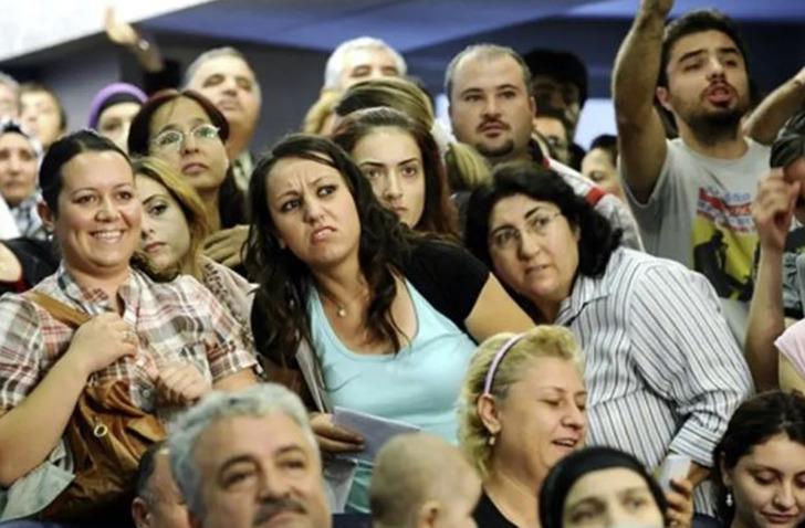 Gözler MEB'e çevrilmişti! Atama bekleyen öğretmenlerin beklediği haber geldi: 20 bin öğretmen ataması yapılacak